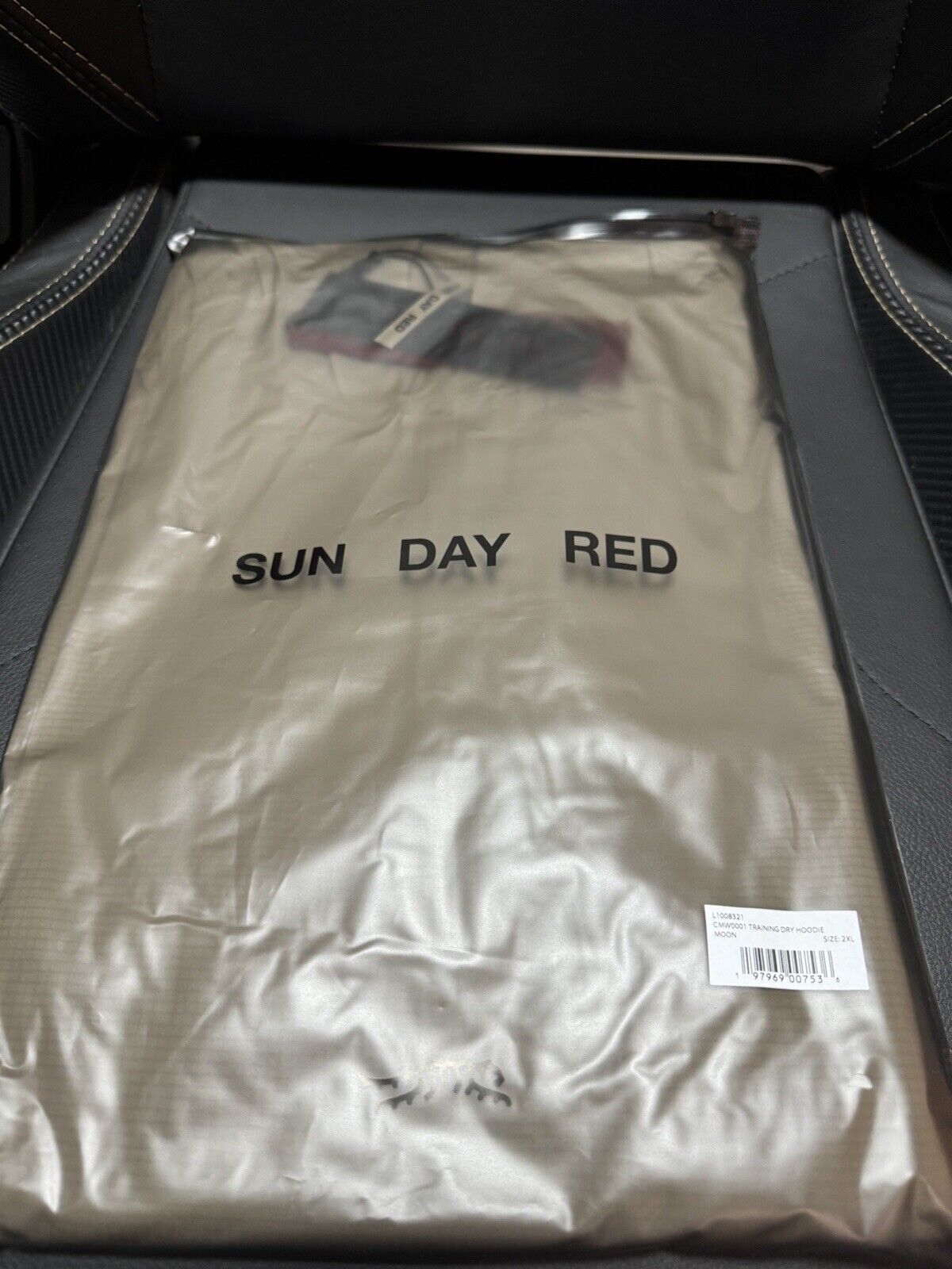 Tiger Woods Sun Day Red Training Dry Hoodie- Sold Out-Size 2XL(Moon)